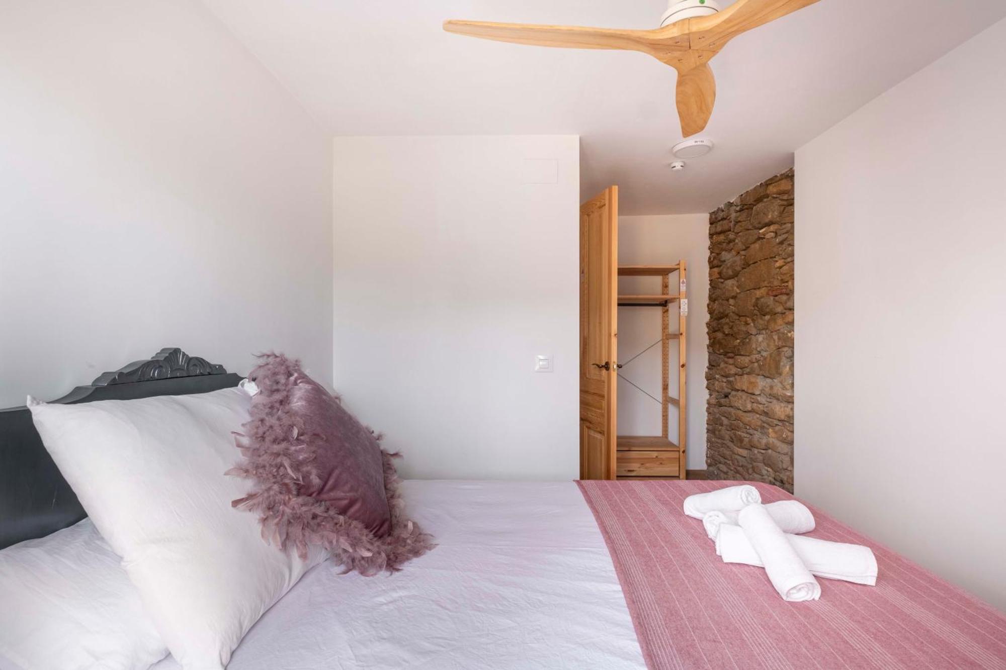 阿赫尔Casa Acollidora I Familiar Amb Jardi I Barbacoa别墅 外观 照片
