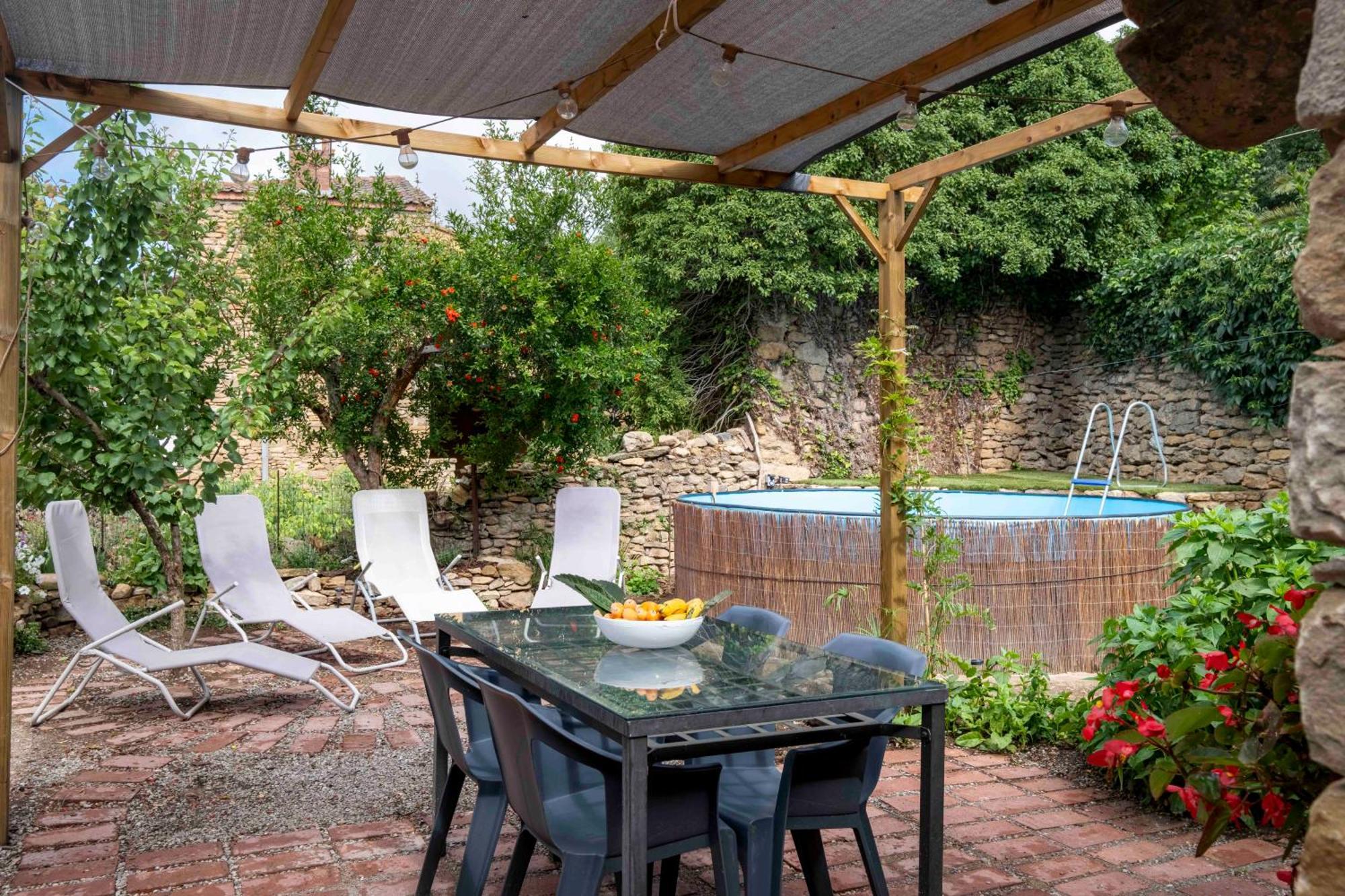 阿赫尔Casa Acollidora I Familiar Amb Jardi I Barbacoa别墅 外观 照片